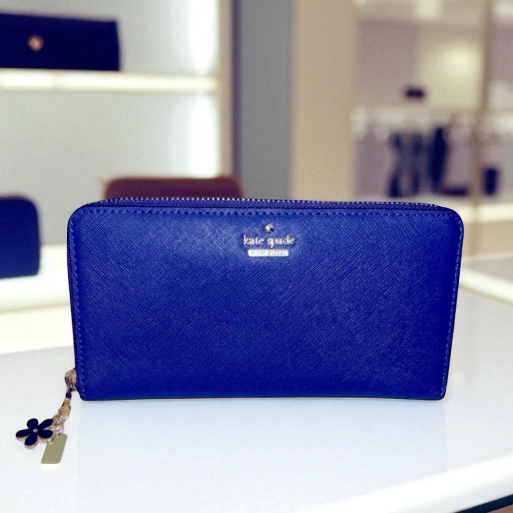 LOW START! KATE SPADE Saffiano Leather Continental Wallet EUC